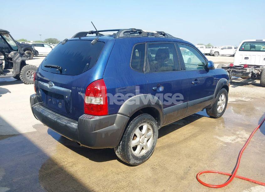 Photo 4 of 2005 Hyundai Tucson GLS/LX (VIN KM8JN12D55U169342)