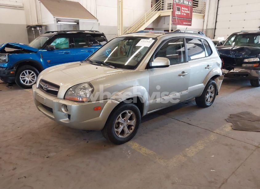 Photo 2 of 2009 Hyundai Tucson LIMITED V6 (VIN KM8JN12D59U934815)