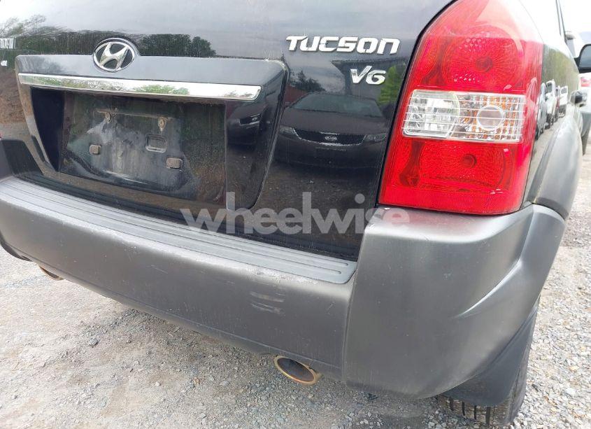 Photo 13 of 2009 Hyundai Tucson SE (VIN KM8JN12D59U982332)