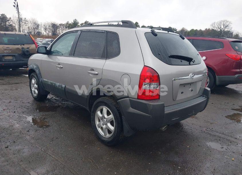 Photo 3 of 2005 Hyundai Tucson GLS/LX (VIN KM8JN12D65U085983)