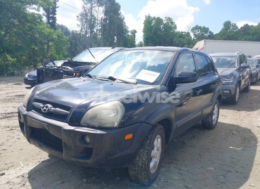 Photo 2 of 2005 Hyundai Tucson GLS/LX (VIN KM8JN12D65U164926)