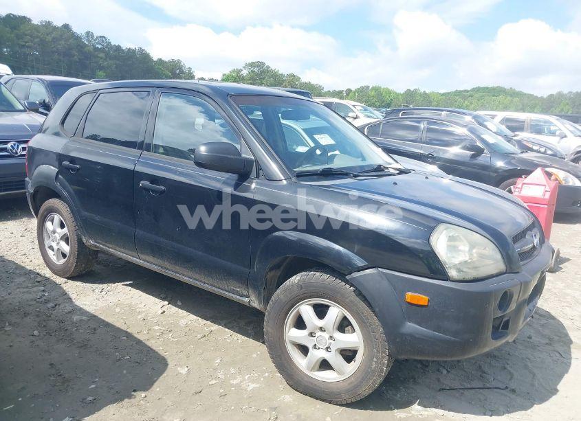 Photo 6 of 2005 Hyundai Tucson GLS/LX (VIN KM8JN12D65U164926)