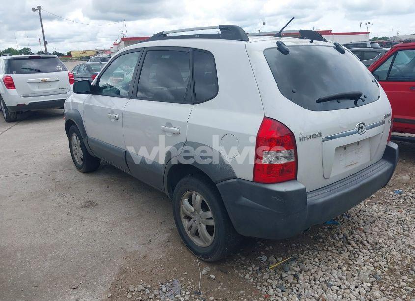 Photo 3 of 2008 Hyundai Tucson LIMITED V6/SE (VIN KM8JN12D68U801043)