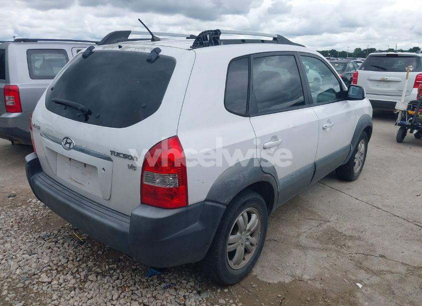 Photo 4 of 2008 Hyundai Tucson LIMITED V6/SE (VIN KM8JN12D68U801043)