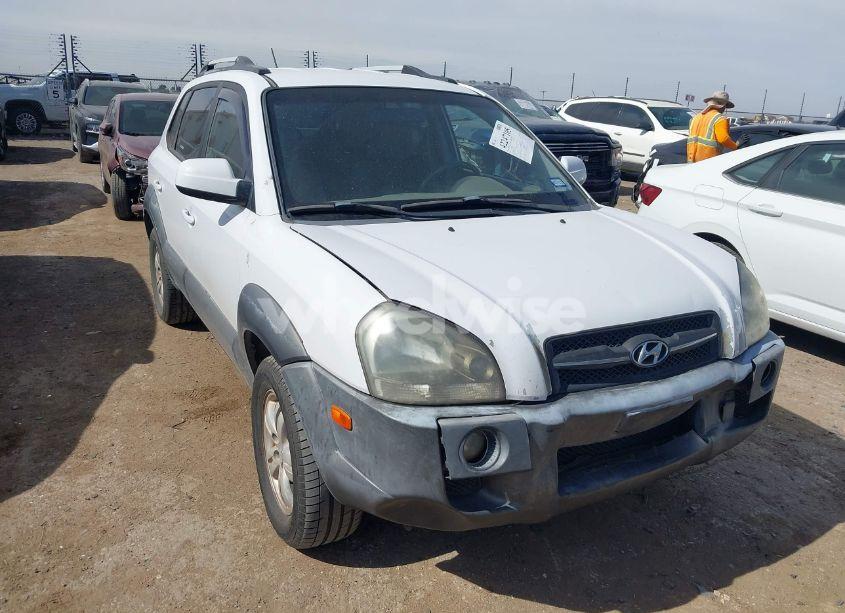 2007 Hyundai Tucson LIMITED/SE (VIN KM8JN12D77U567610) main photo
