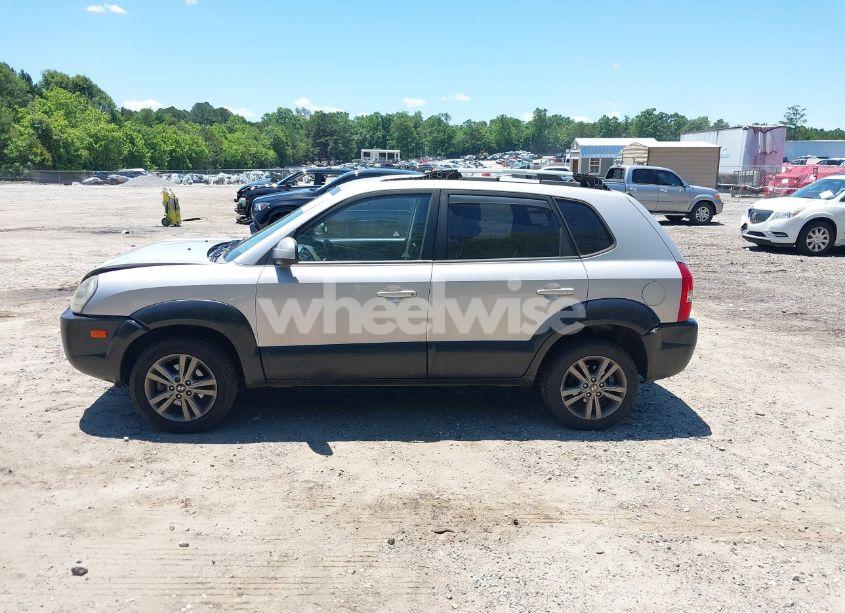 Photo 14 of 2005 Hyundai Tucson GLS/LX (VIN KM8JN12D85U084947)