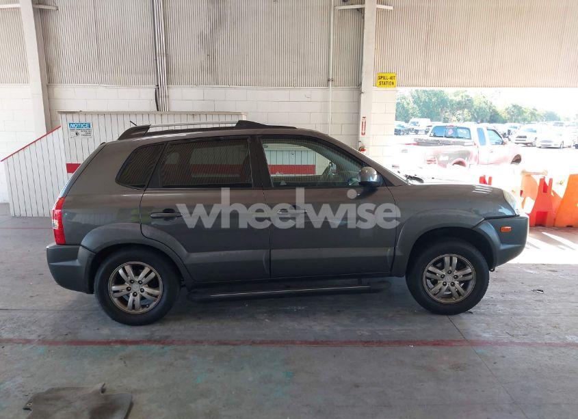 Photo 13 of 2008 Hyundai Tucson LIMITED V6/SE (VIN KM8JN12DX8U865327)