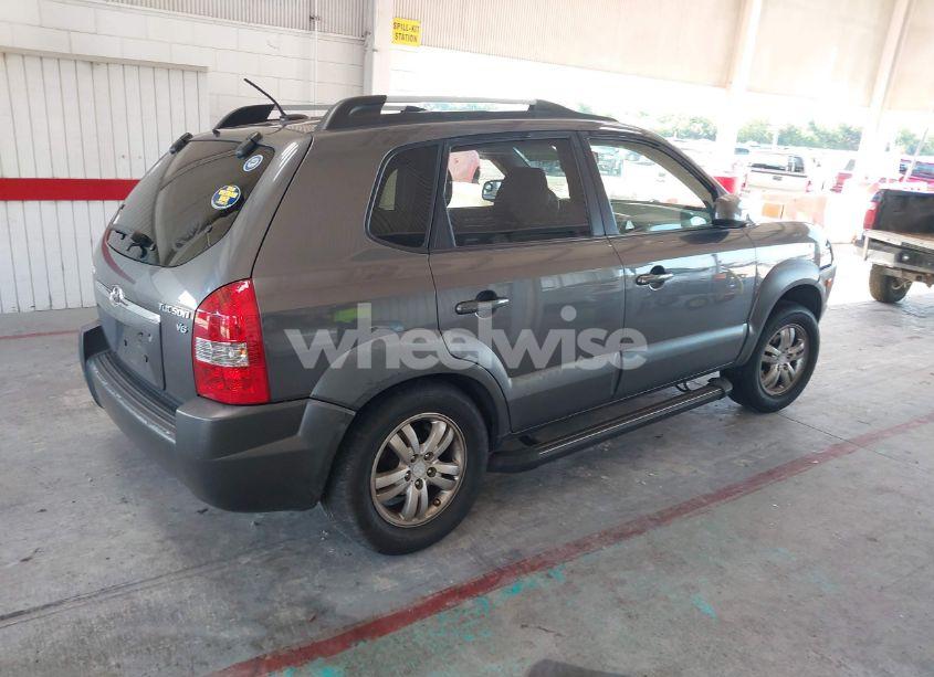 Photo 4 of 2008 Hyundai Tucson LIMITED V6/SE (VIN KM8JN12DX8U865327)