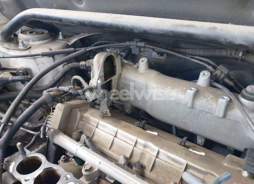 Photo 13 of 2005 Hyundai Tucson GLS/LX (VIN KM8JN72D15U082153)