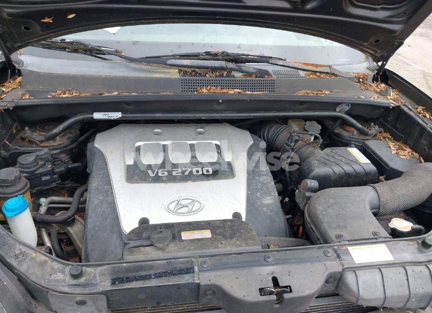 Photo 10 of 2005 Hyundai Tucson GLS/LX (VIN KM8JN72D25U082307)