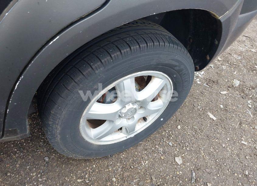 Photo 12 of 2005 Hyundai Tucson GLS/LX (VIN KM8JN72D25U082307)