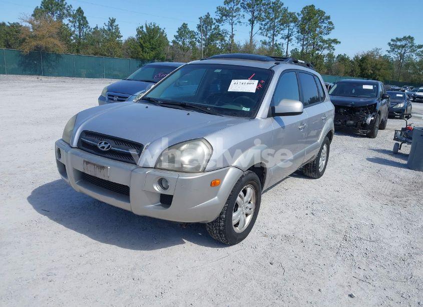 Photo 2 of 2006 Hyundai Tucson GLS/LIMITED (VIN KM8JN72D26U349866)