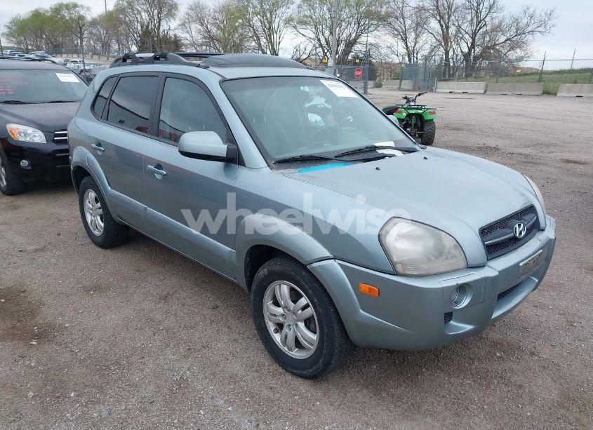 2007 Hyundai Tucson LIMITED/SE (VIN KM8JN72D47U636644) main photo