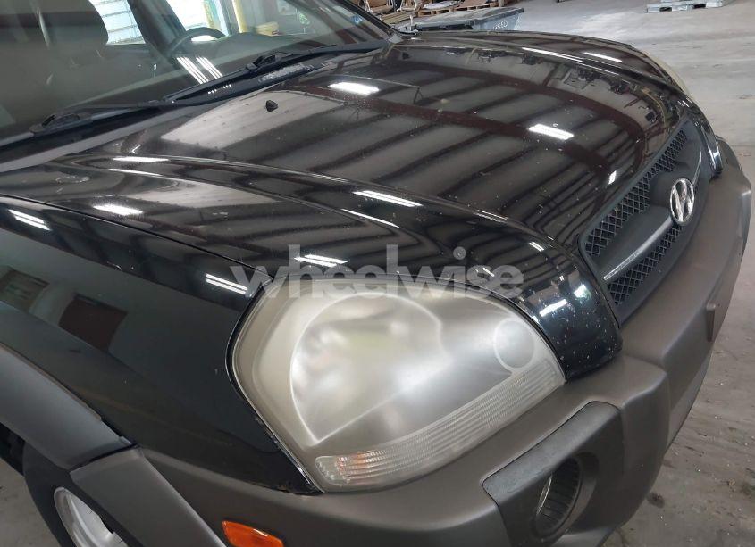 Photo 6 of 2005 Hyundai Tucson GLS/LX (VIN KM8JN72D65U142203)