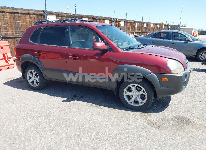 2009 Hyundai Tucson SE (VIN KM8JN72D79U933958) main photo