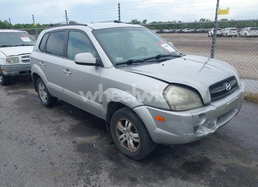 2006 Hyundai Tucson GLS/LIMITED (VIN KM8JN72D86U295635) main photo