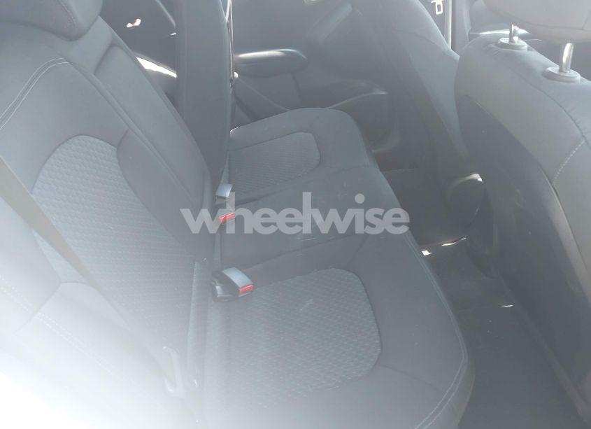 Photo 8 of 2013 Hyundai Tucson GL (VIN KM8JT3AB7DU563750)