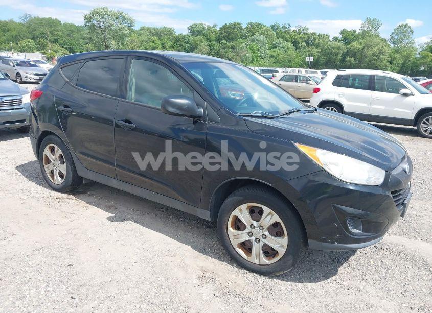 2012 Hyundai Tucson GL (VIN KM8JT3AB9CU447755) main photo