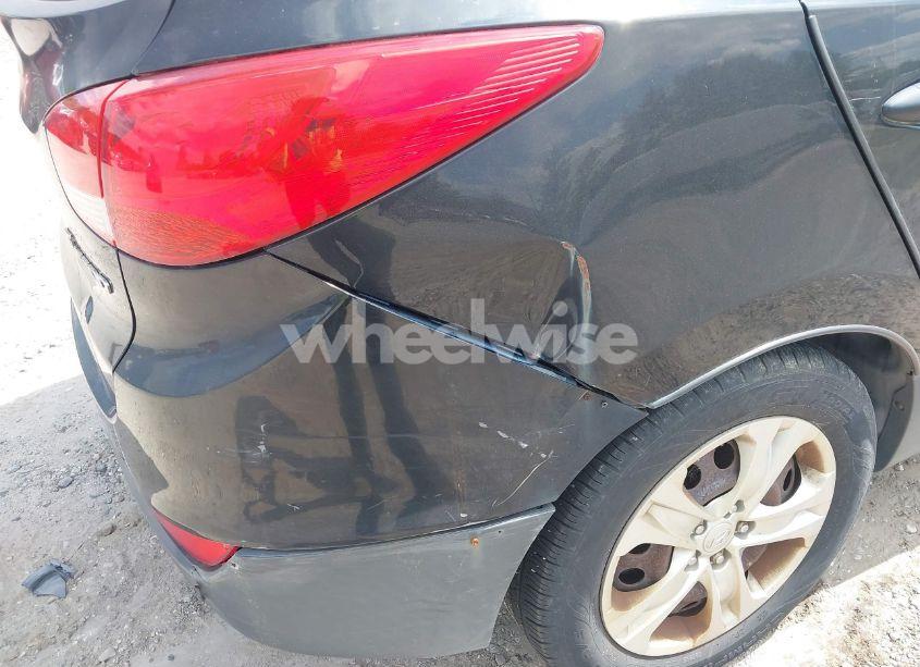 Photo 6 of 2012 Hyundai Tucson GL (VIN KM8JT3AB9CU447755)