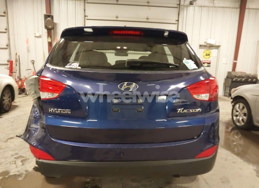 Photo 17 of 2010 Hyundai Tucson GLS (VIN KM8JT3AC1AU112379)