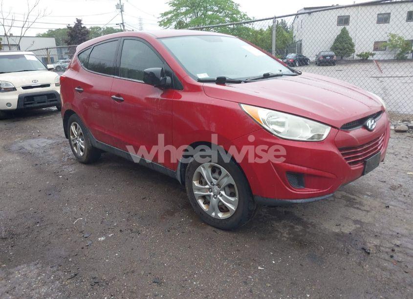 2010 Hyundai Tucson GLS (VIN KM8JT3AC3AU079630) main photo