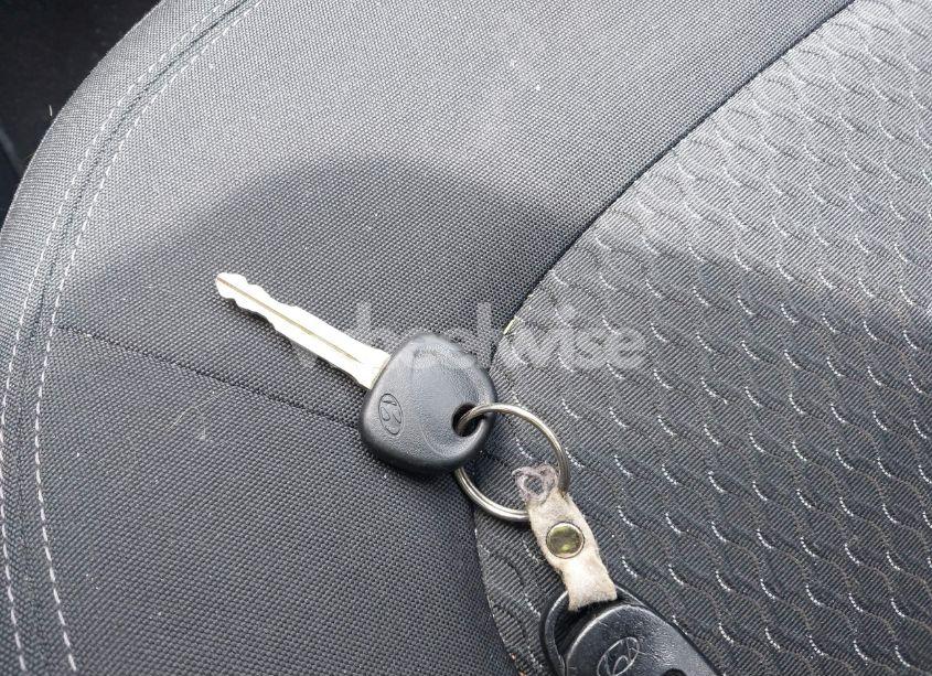 Photo 11 of 2010 Hyundai Tucson GLS (VIN KM8JT3ACXAU099759)