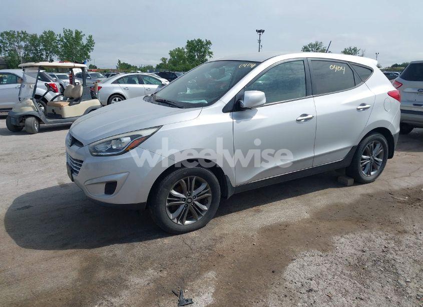 Photo 2 of 2015 Hyundai Tucson GLS (VIN KM8JT3AF0FU010878)