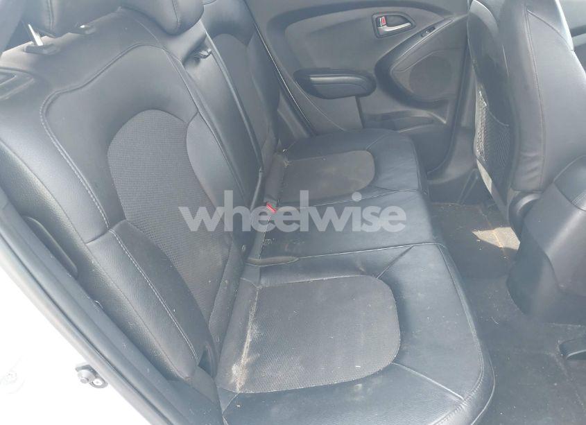 Photo 8 of 2015 Hyundai Tucson GLS (VIN KM8JT3AF0FU010878)