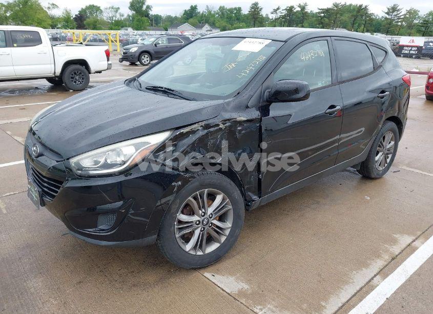 Photo 2 of 2015 Hyundai Tucson GLS (VIN KM8JT3AF7FU986009)