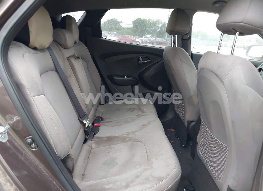 Photo 8 of 2014 Hyundai Tucson GLS (VIN KM8JT3AF9EU851791)