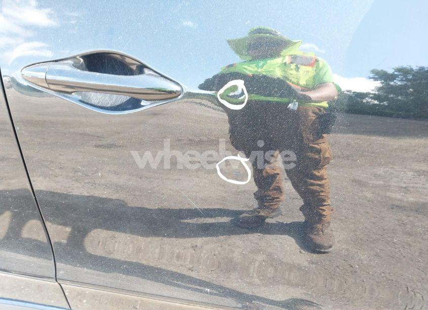 Photo 6 of 2015 Hyundai Tucson GLS (VIN KM8JTCAF5FU960587)