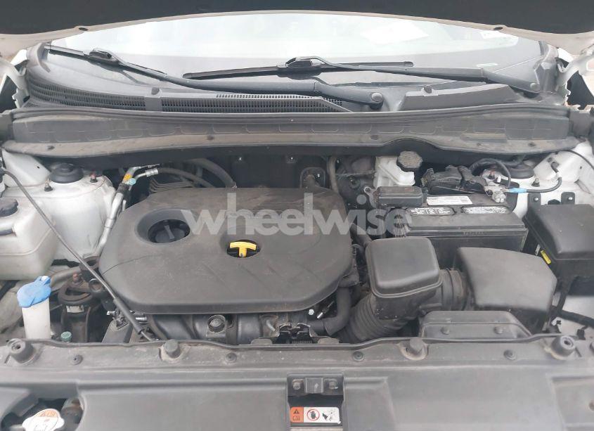 Photo 10 of 2015 Hyundai Tucson GLS (VIN KM8JTCAF9FU032524)