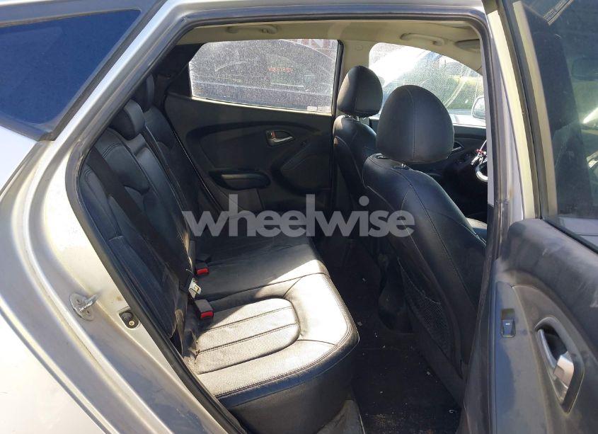 Photo 8 of 2012 Hyundai Tucson LIMITED (VIN KM8JU3AC0CU320222)