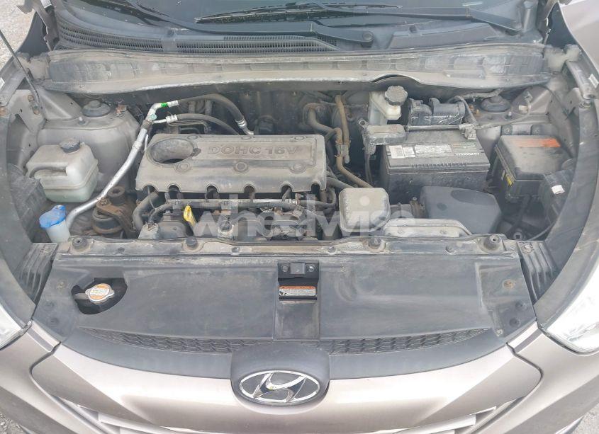 Photo 10 of 2012 Hyundai Tucson GLS (VIN KM8JU3AC0CU502518)