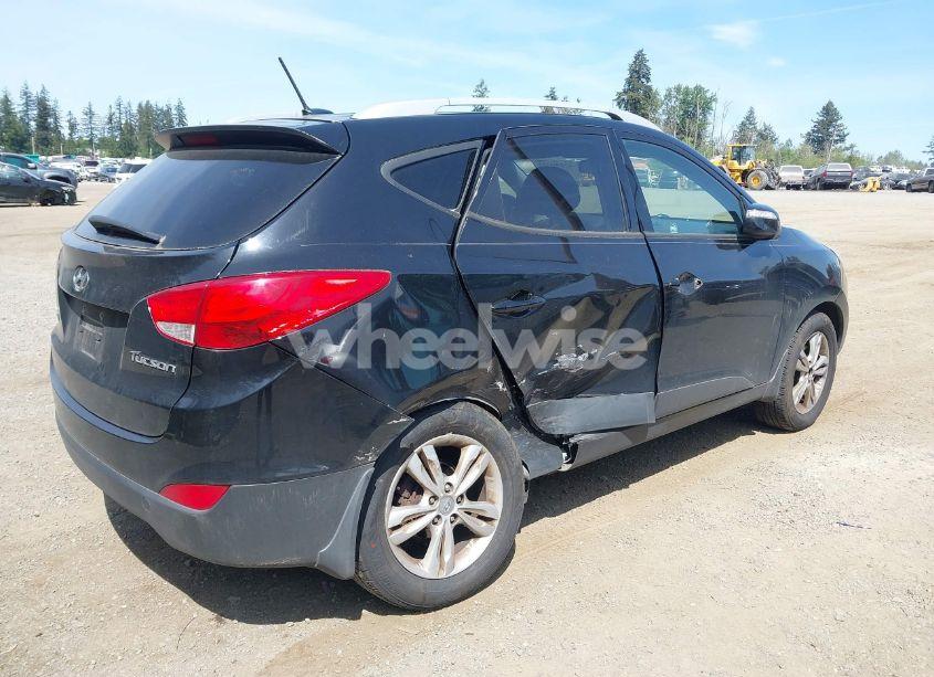 Photo 4 of 2013 Hyundai Tucson GLS (VIN KM8JU3AC0DU546911)