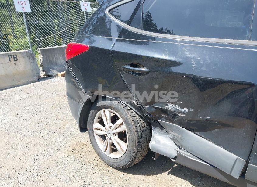 Photo 6 of 2013 Hyundai Tucson GLS (VIN KM8JU3AC0DU546911)