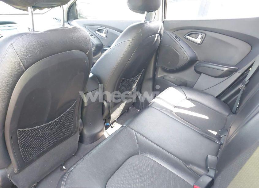 Photo 8 of 2013 Hyundai Tucson GLS (VIN KM8JU3AC0DU546911)