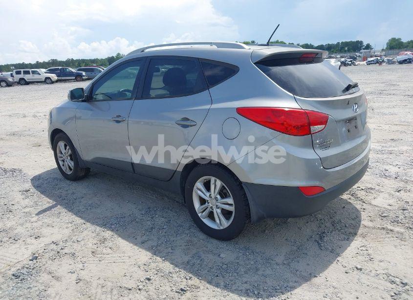 Photo 3 of 2013 Hyundai Tucson GLS (VIN KM8JU3AC0DU669849)