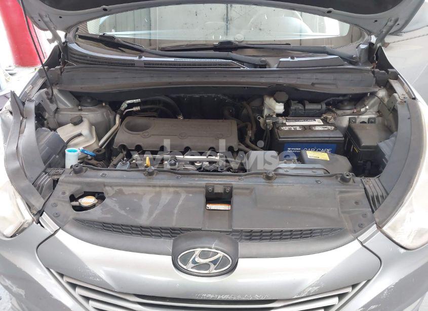 Photo 10 of 2011 Hyundai Tucson GLS (VIN KM8JU3AC1BU300673)