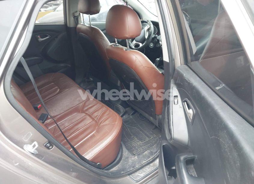 Photo 8 of 2012 Hyundai Tucson LIMITED (VIN KM8JU3AC1CU499113)