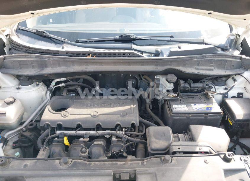 Photo 10 of 2011 Hyundai Tucson GLS (VIN KM8JU3AC2BU258059)