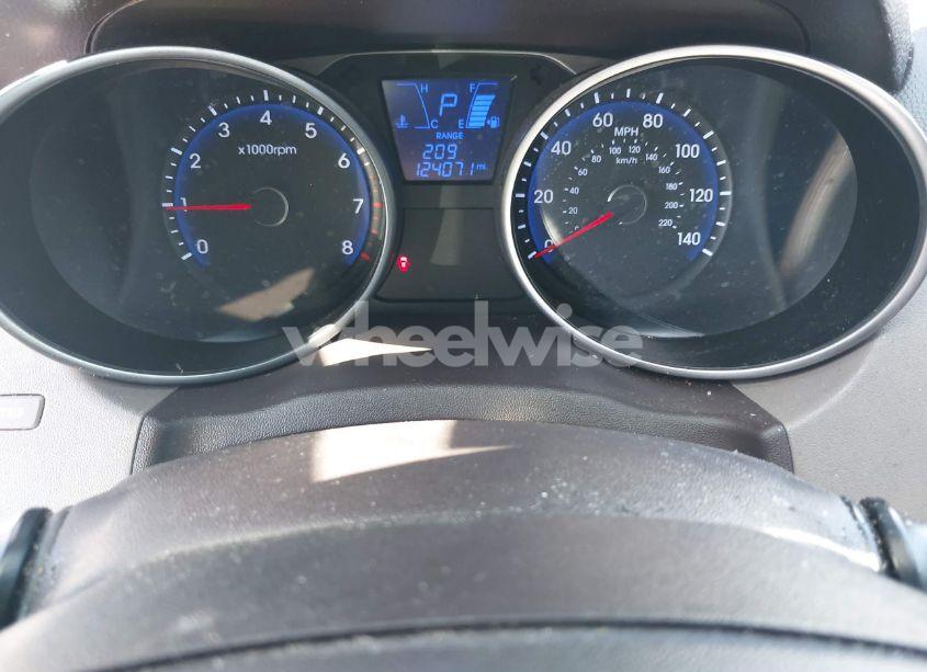 Photo 7 of 2012 Hyundai Tucson LIMITED (VIN KM8JU3AC2CU388098)