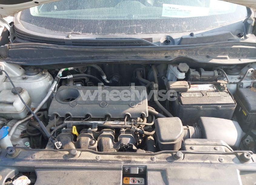 Photo 10 of 2013 Hyundai Tucson LIMITED (VIN KM8JU3AC2DU599190)