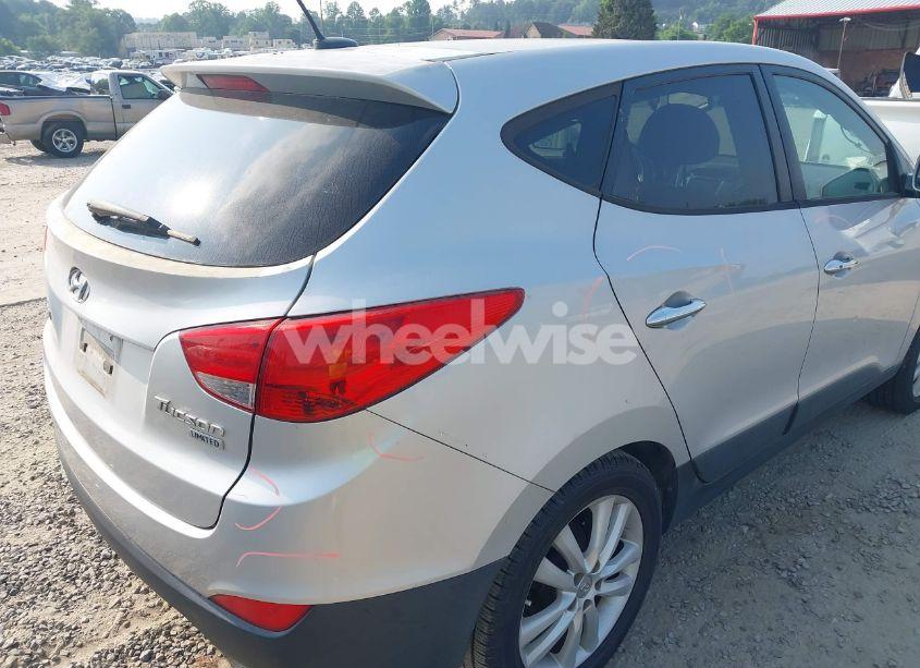 Photo 12 of 2013 Hyundai Tucson LIMITED (VIN KM8JU3AC2DU599190)