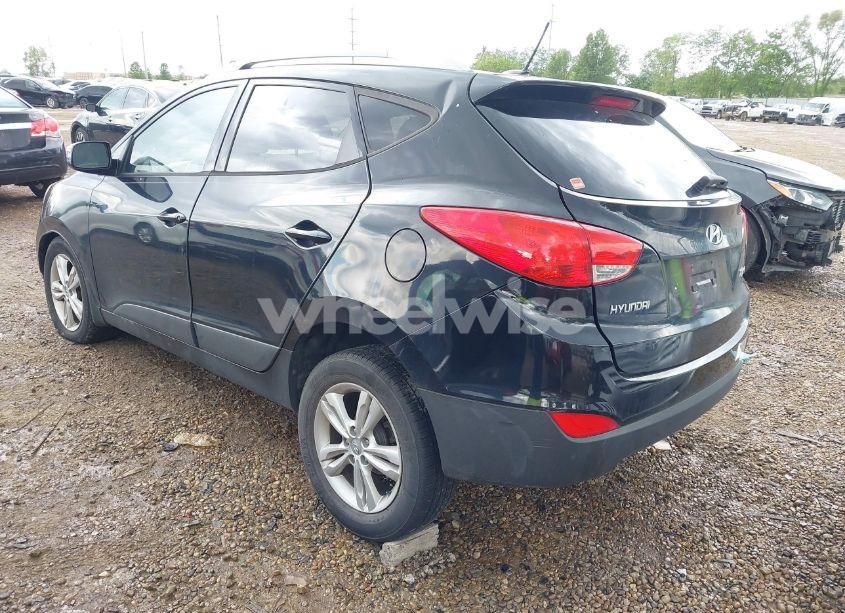Photo 3 of 2013 Hyundai Tucson GLS (VIN KM8JU3AC2DU654804)