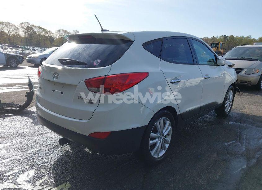 Photo 4 of 2011 Hyundai Tucson LIMITED (VIN KM8JU3AC3BU236992)
