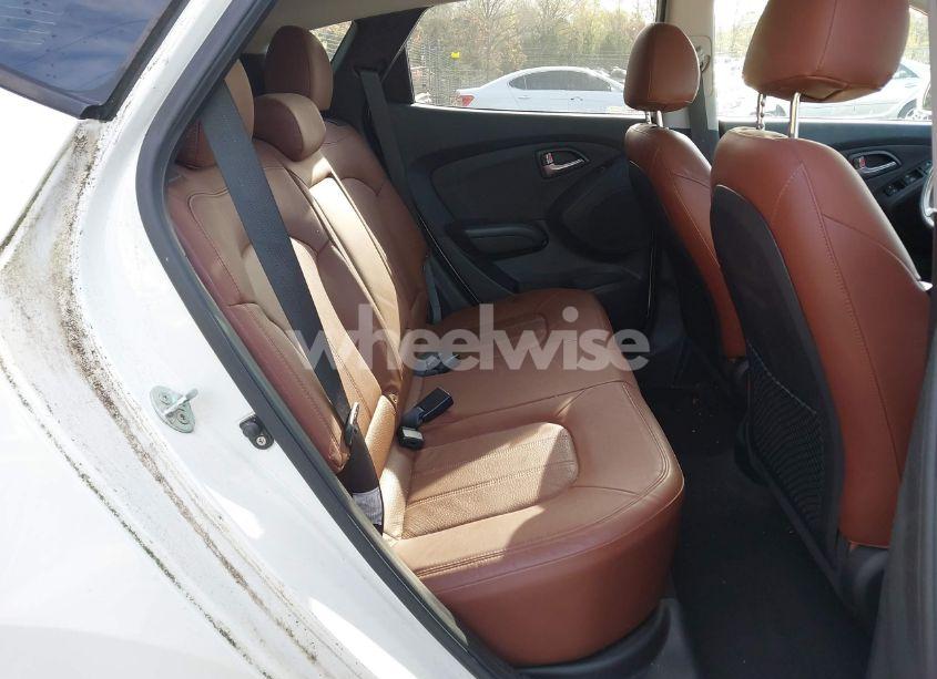 Photo 8 of 2011 Hyundai Tucson LIMITED (VIN KM8JU3AC3BU236992)