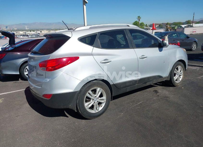 Photo 4 of 2011 Hyundai Tucson GLS (VIN KM8JU3AC4BU239724)