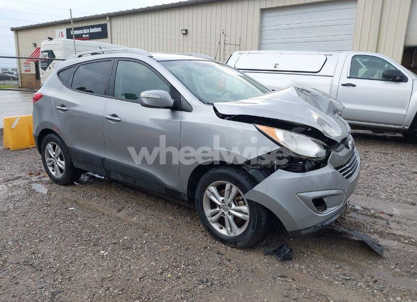 2013 Hyundai Tucson GLS (VIN KM8JU3AC4DU732855) main photo
