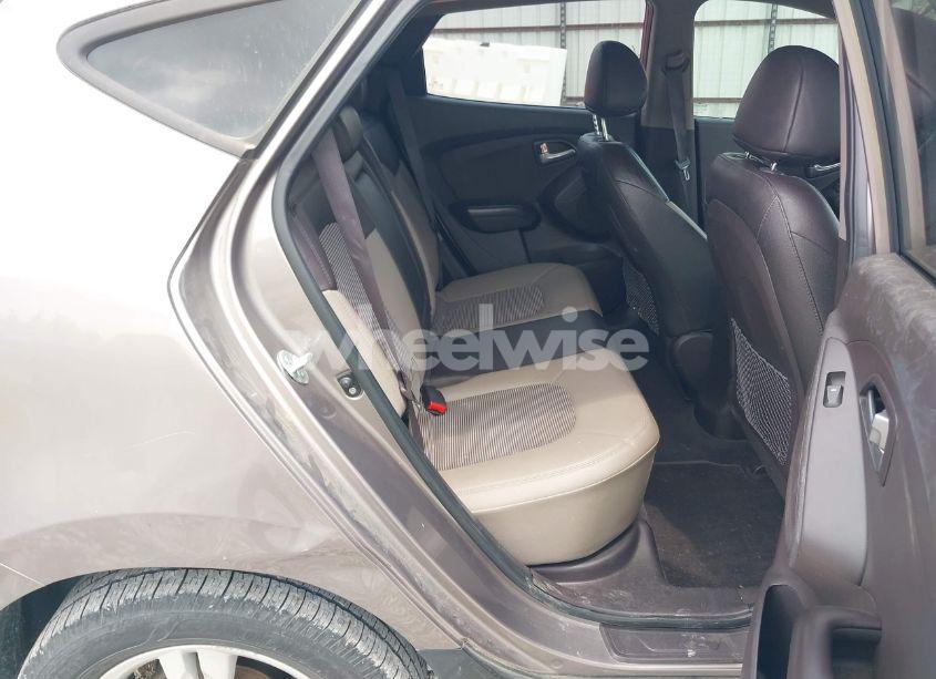 Photo 8 of 2013 Hyundai Tucson GLS (VIN KM8JU3AC5DU725395)